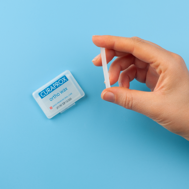 Curaprox Ortho Wax - Image 3